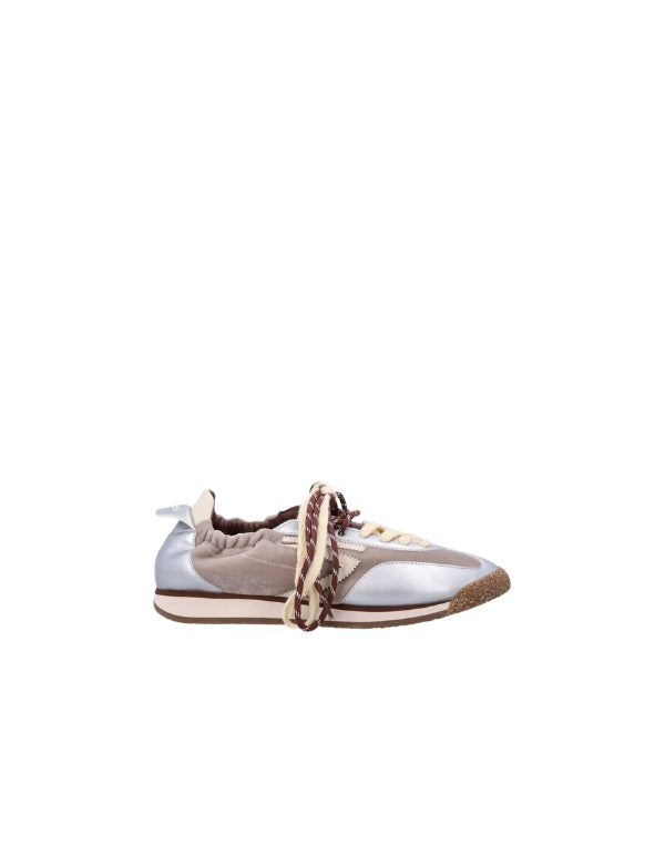 Sneaker 6.02 Panther Radio