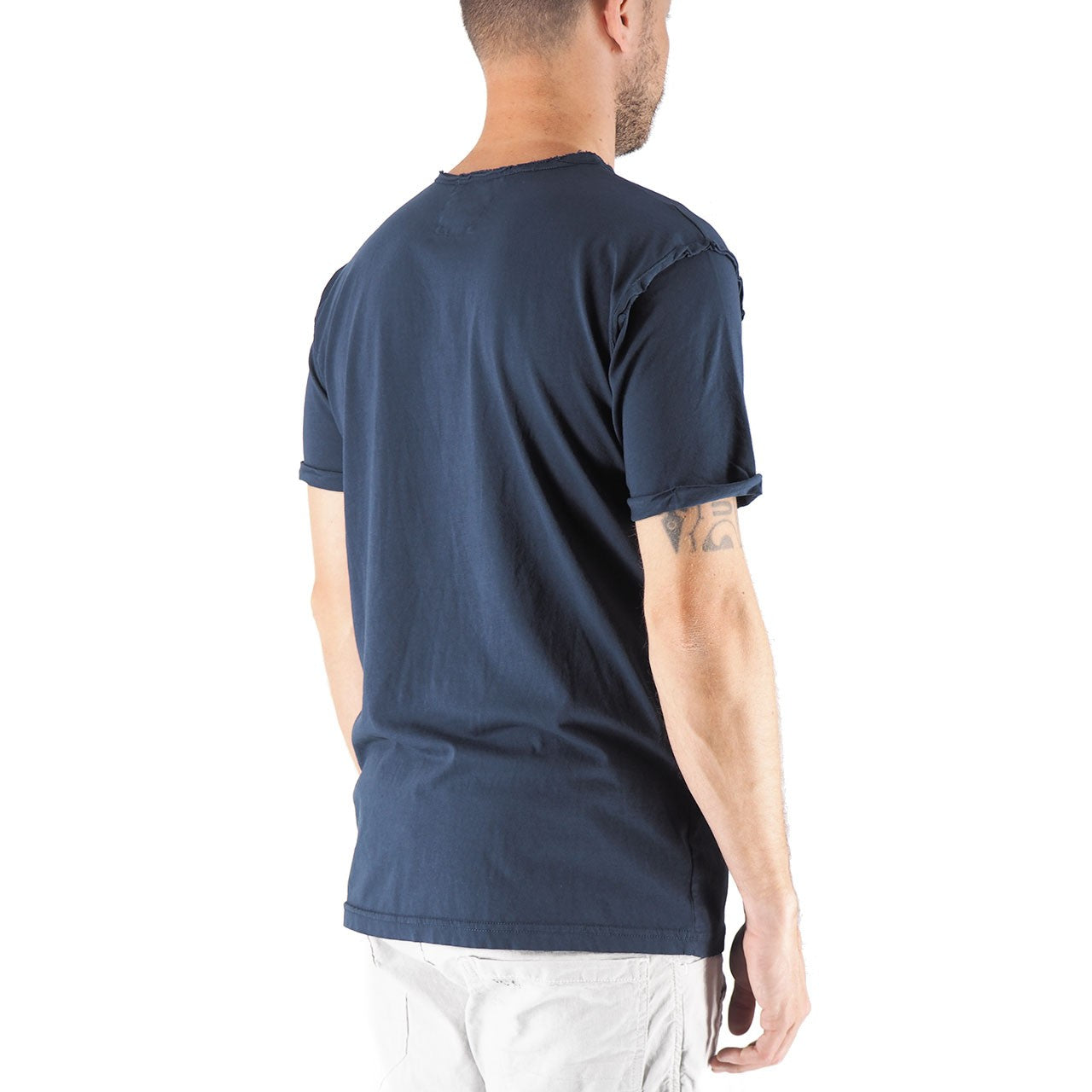 T-Shirt Girocollo 100% Cotone Con Taschino Shiro