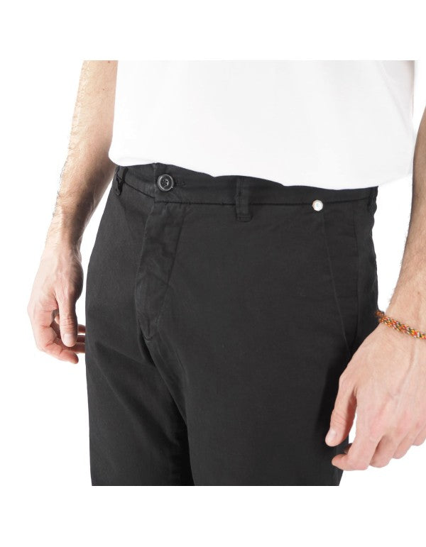 Black Chino Capri Pants