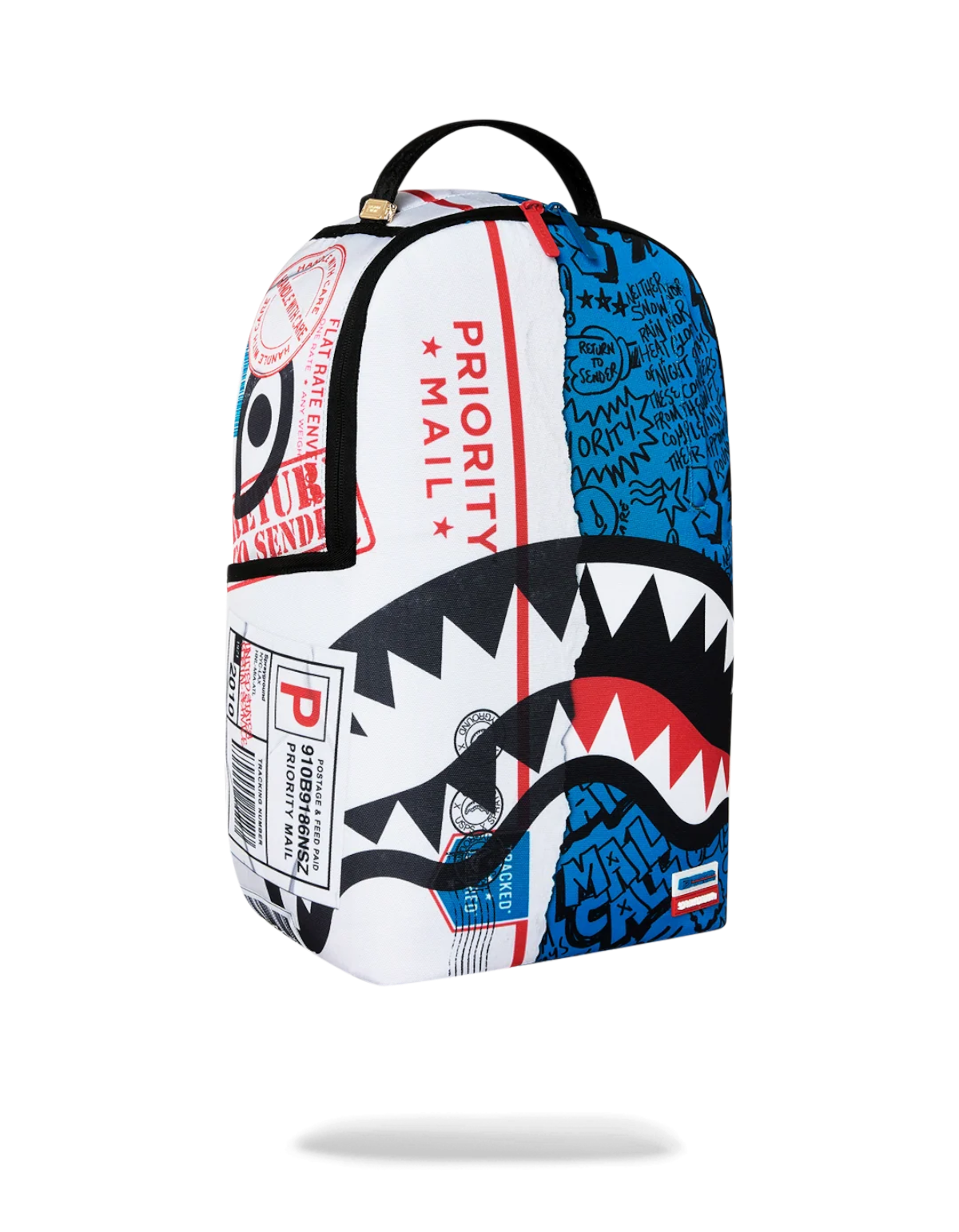 Zaino DevidLabel Sprayground con stampa USPS Priority Mail, design a bocca di squalo e dettagli grafici colorati