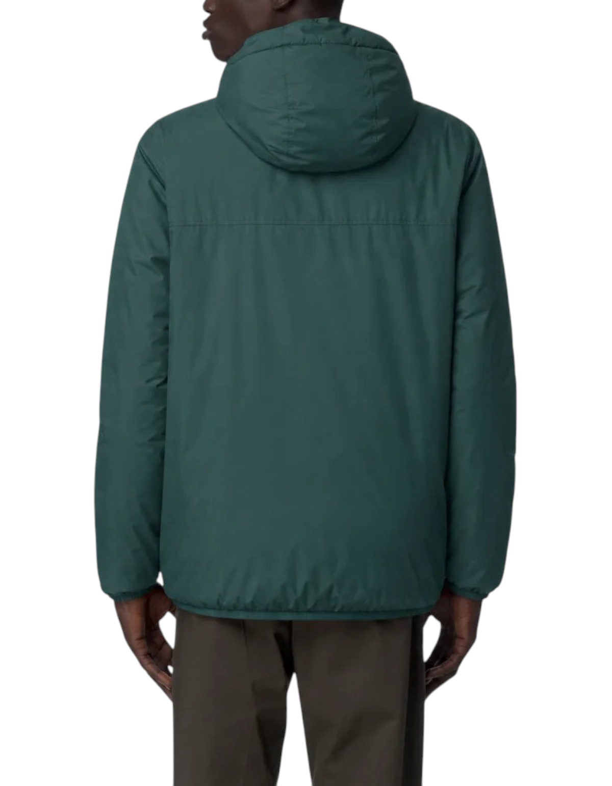 Modello di spalle indossa giacca K-Way Le Vrai 4.0 Claude Orsetto DevidLabel verde scuro con cappuccio