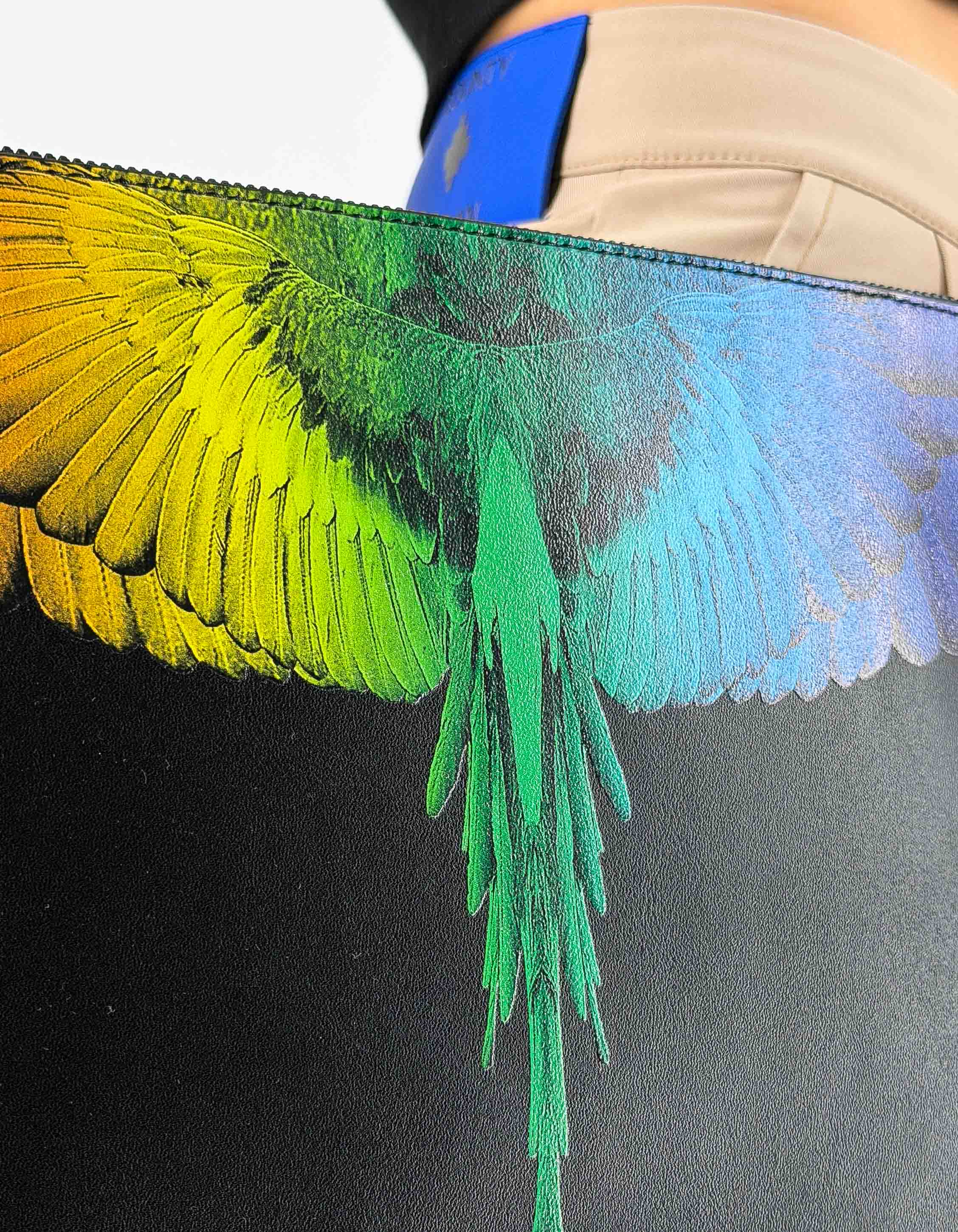 Pochette Black / Rainbow Wings