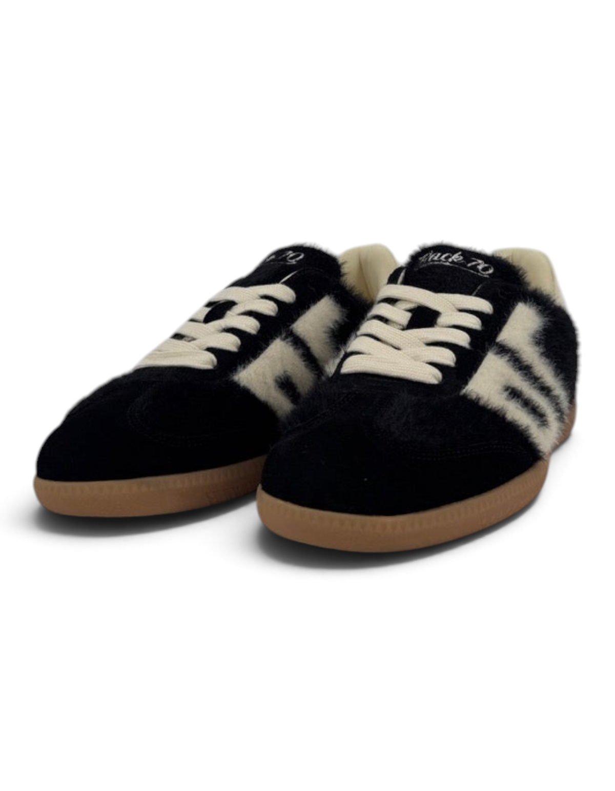 Sneakers donna Back70 Mohair DevidLabel in nero e burro con texture pelosa e suola in gomma color caramello