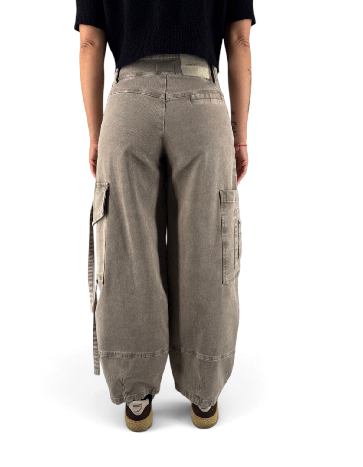 Front Street Pantalone Cargo Multi Pocket donna verde militare - vista posteriore