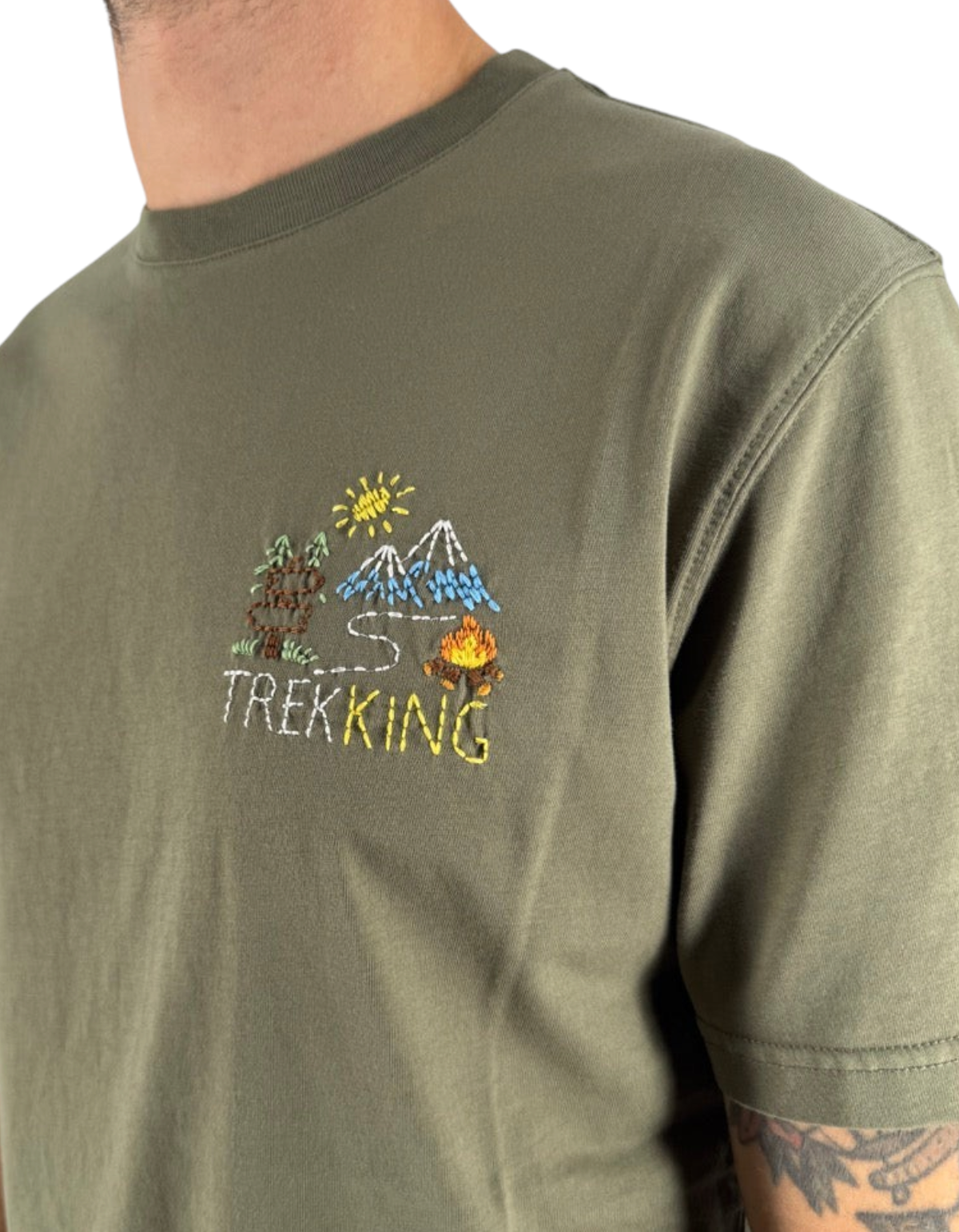 T-shirt uomo DevidLabel MC2 Saint Barth Arnott verde in cotone con ricamo trekking sul petto