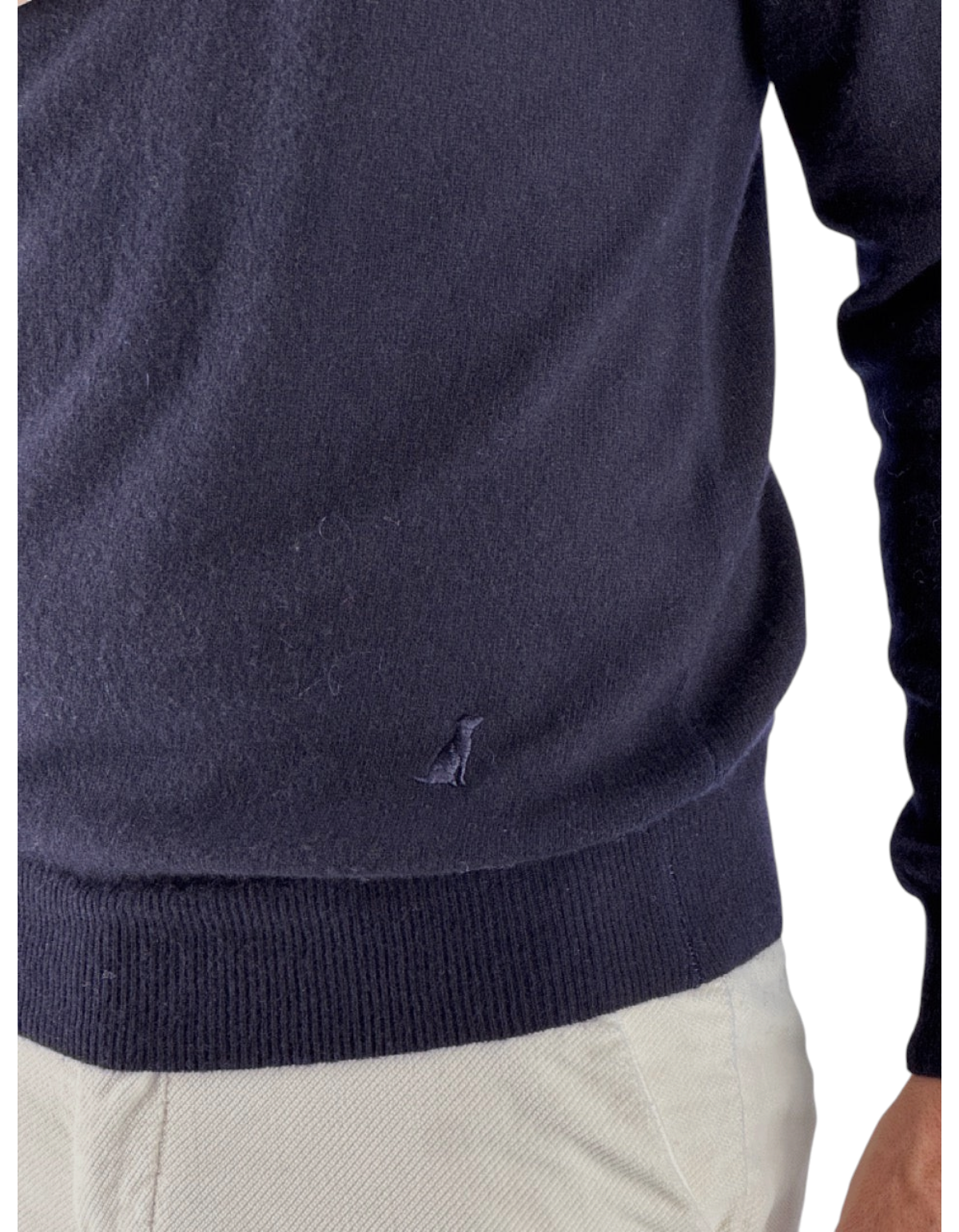 Maglia a collo alto DevidLabel modello Oslo in misto lana e cashmere blu navy con logo ricamato