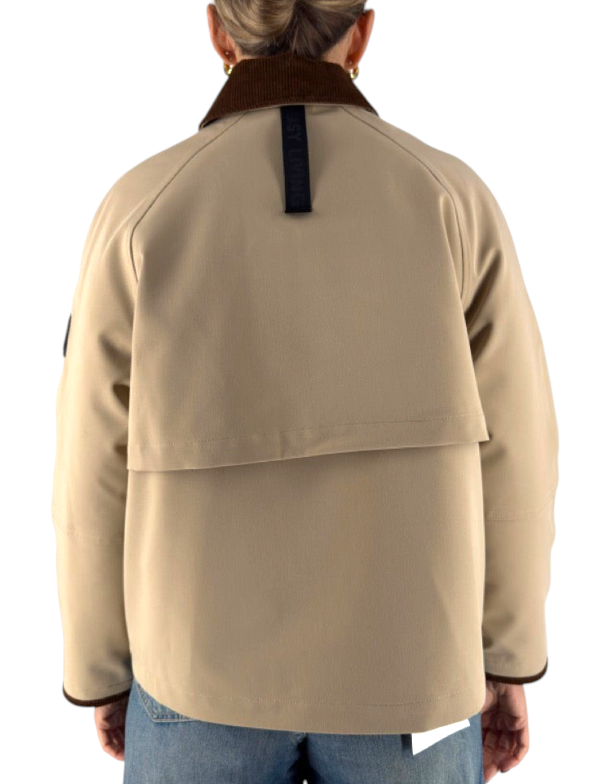 Montereggi – Vista posteriore del giubbotto Amaris color biscotto con colletto marrone a contrasto