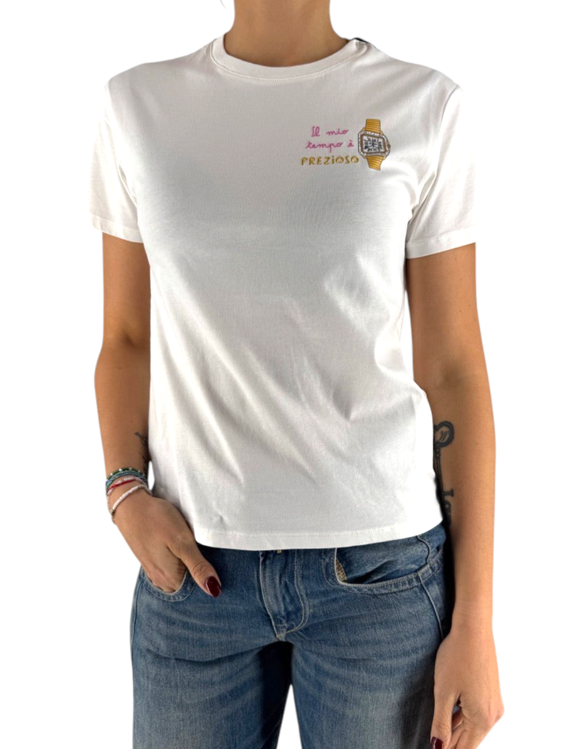 T-shirt bianca in cotone DevidLabel modello Emilie W con ricamo a strass e scritta Tempo Prezioso sul petto