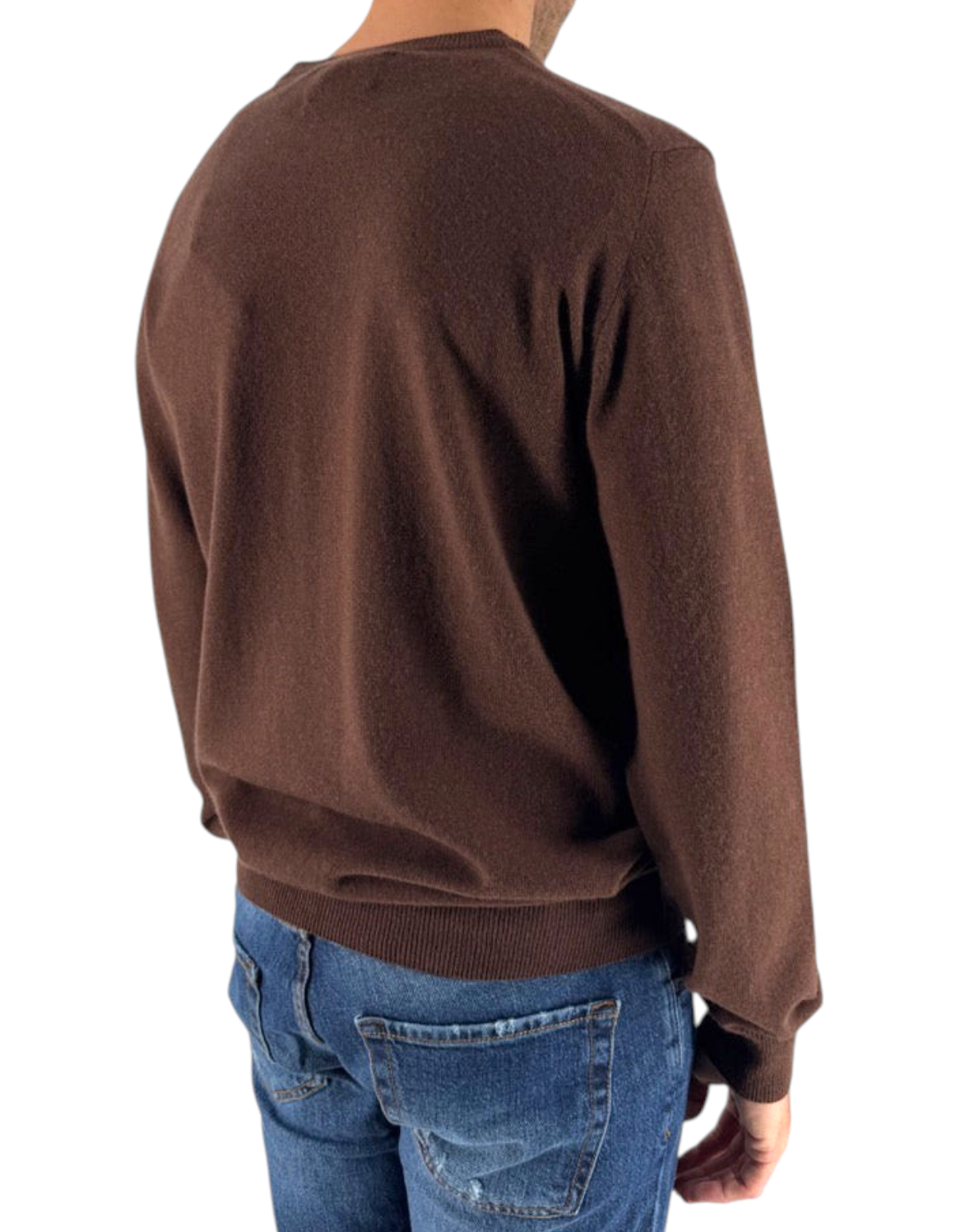 Vista posteriore del maglione DevidLabel Heron Light in misto lana e cashmere marrone indossato da un uomo