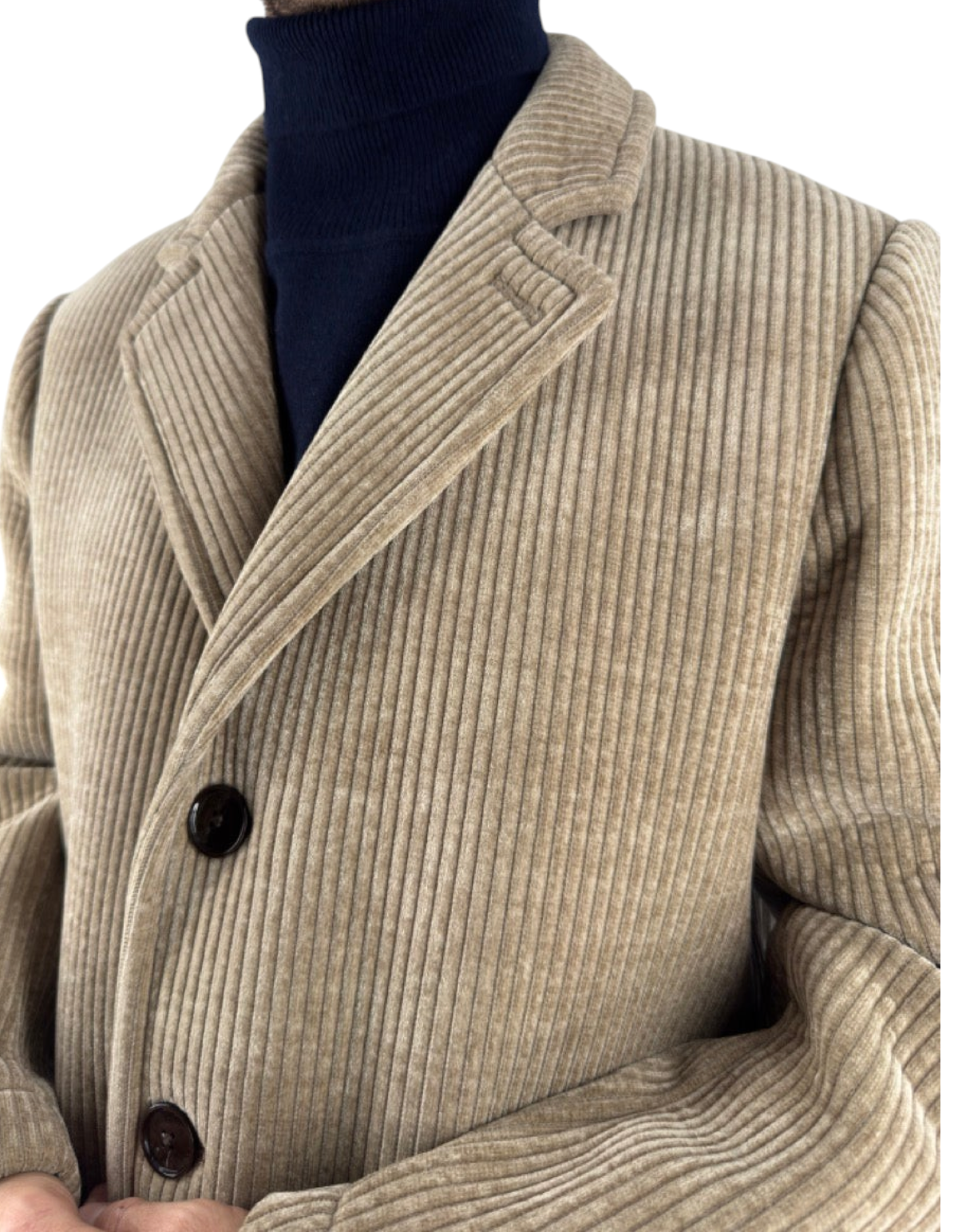 Cappotto uomo Distretto 12 modello Alba in velluto a coste color cacha con chiusura a tre bottoni e revers classici