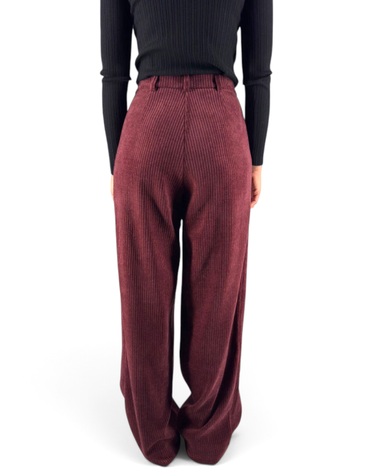 Pantaloni regular Distretto 12 modello Torino in velluto a coste color vino, vestibilità comoda, vista posteriore