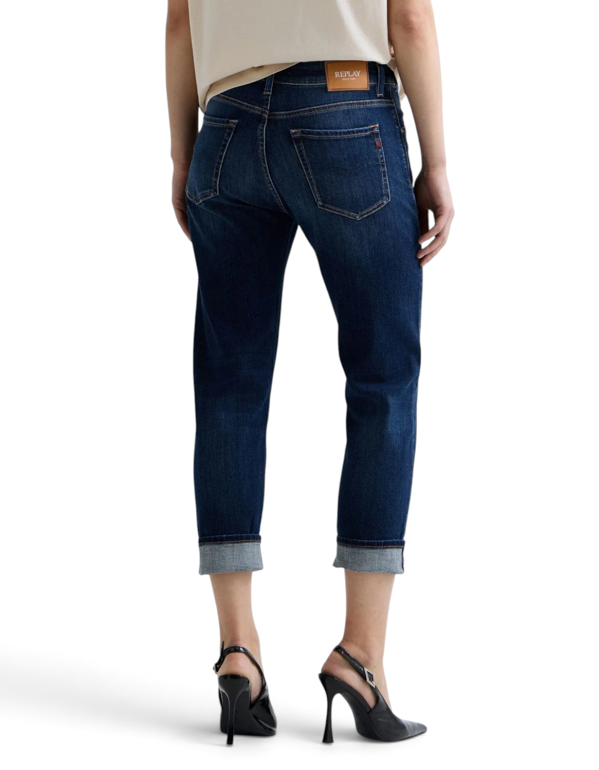 Jeans boy-fit DevidLabel Replay in denim stretch blu scuro con risvolto sul fondo, vista posteriore