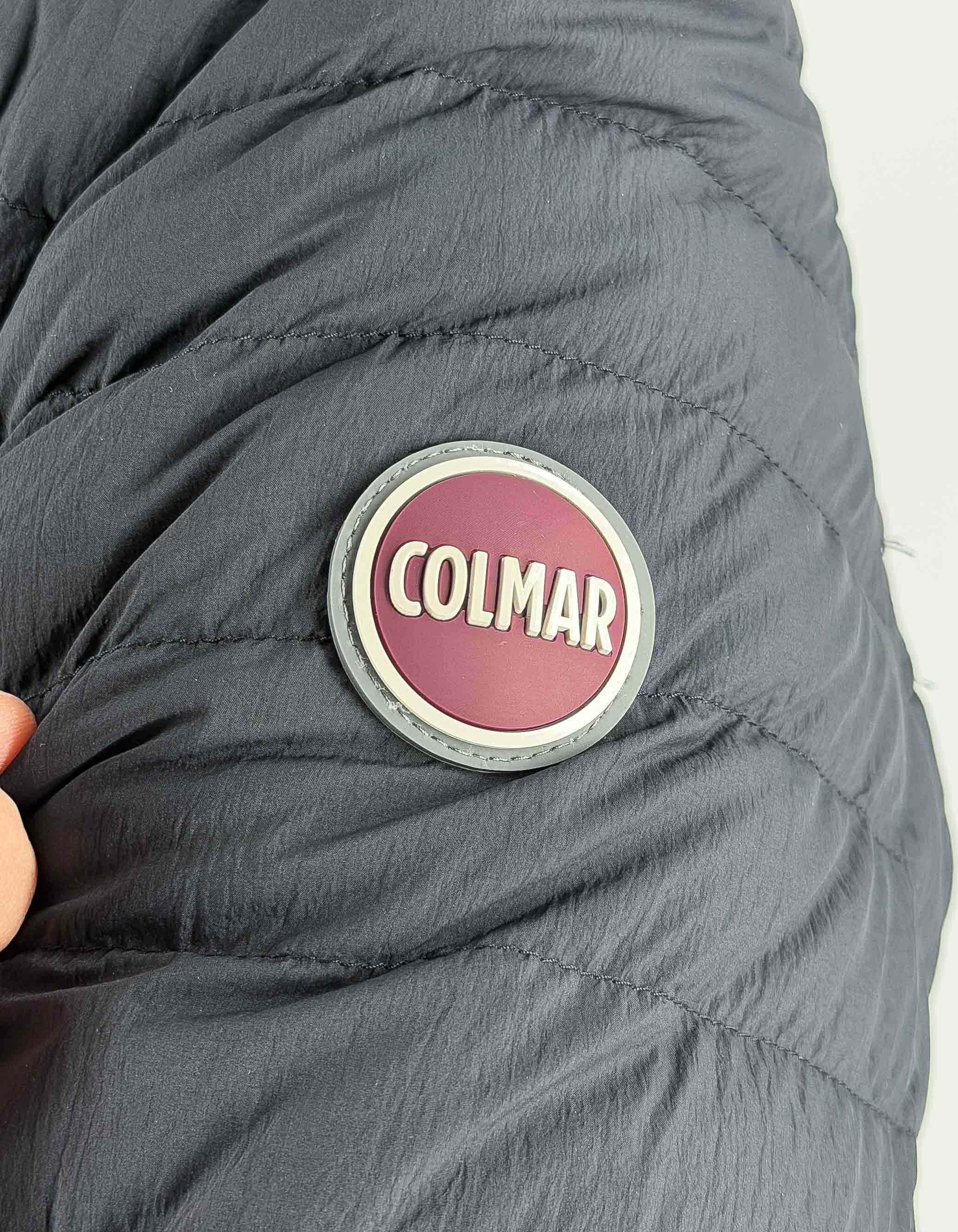 Colmar Originals Piumino 100gr Uomo Con Cappuccio, Nero – dettaglio prodotto 2 – Master SKU COL_IN251245_4ZP_99