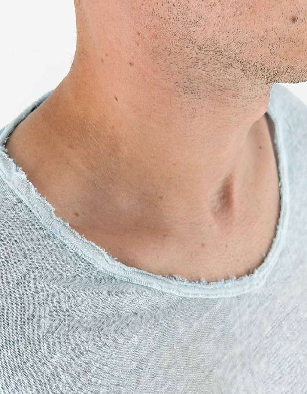 Devid Label Granada - T-shirt in Puro Lino - Premium, Azzurro – dettaglio prodotto 2 – Master SKU DL_GRANADA AZZURRO