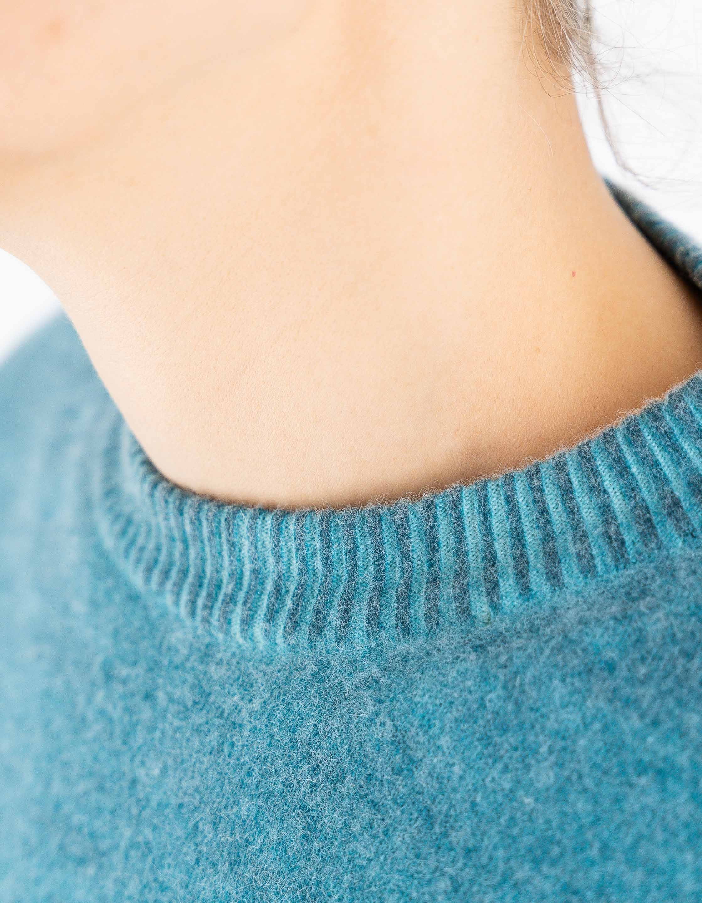 Devid Label Tromsoe - Maglia Girocollo - Lana Cashmere – dettaglio prodotto 2 – Master SKU DL_DL020_22815_OTTANIO_SCURO