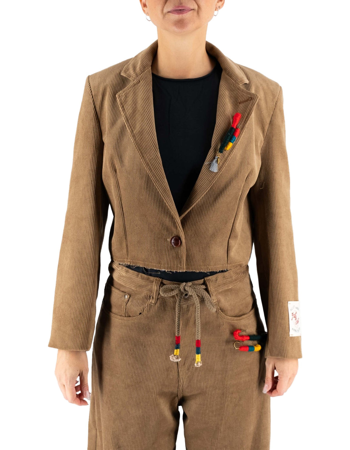 Front Street Corduroy Croped Blazer Cognac – dettaglio prodotto 4 – Master SKU FST_35595_COGNAC