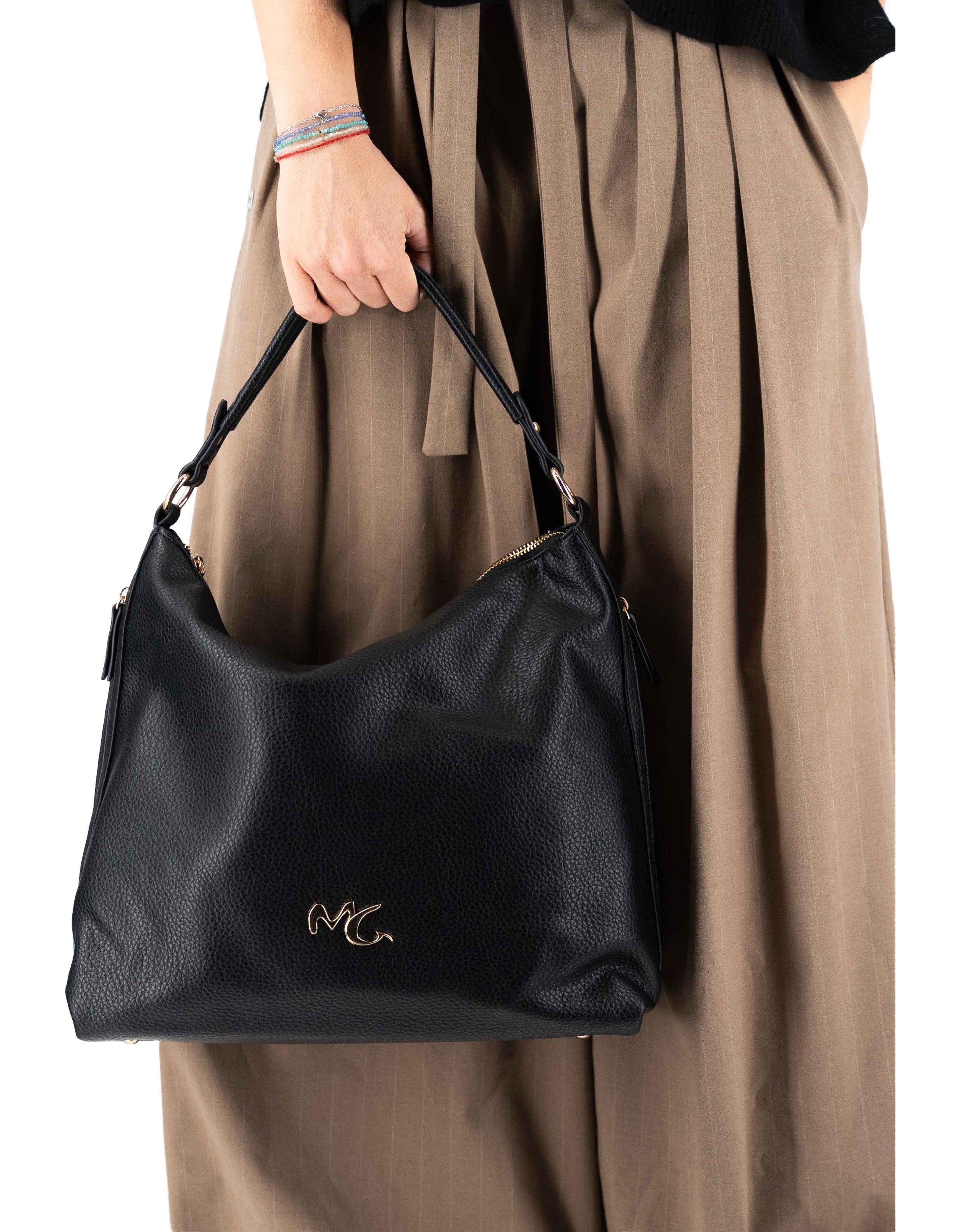 Manila Grace Shoulder Bag Lettering Nero – vista principale – Master SKU MNG_B808EU_MA001