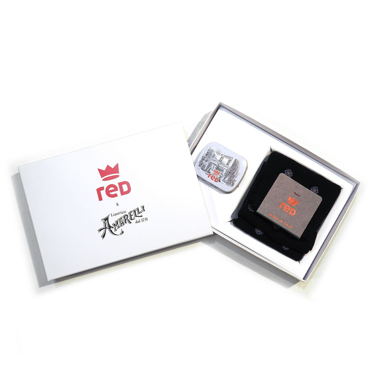 Red Sox Kit Red x Amarelli Calza e Liquirizia – vista principale – Master SKU RED_64068KIT V0021