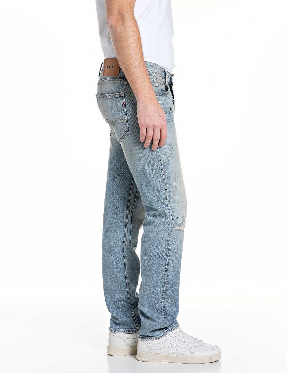 Replay Jeans Uomo Grover Straight Fit Denim Chiaro Used Rotture – dettaglio prodotto 3 – Master SKU RPY_MA972W000795_128_010