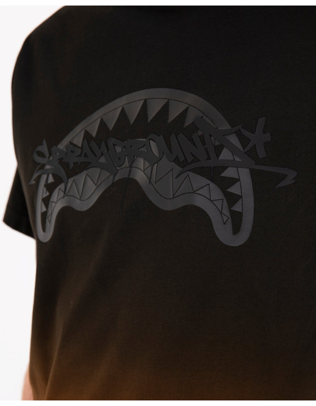Sprayground Shaded New Regular T-Shirt – dettaglio stampa Shark