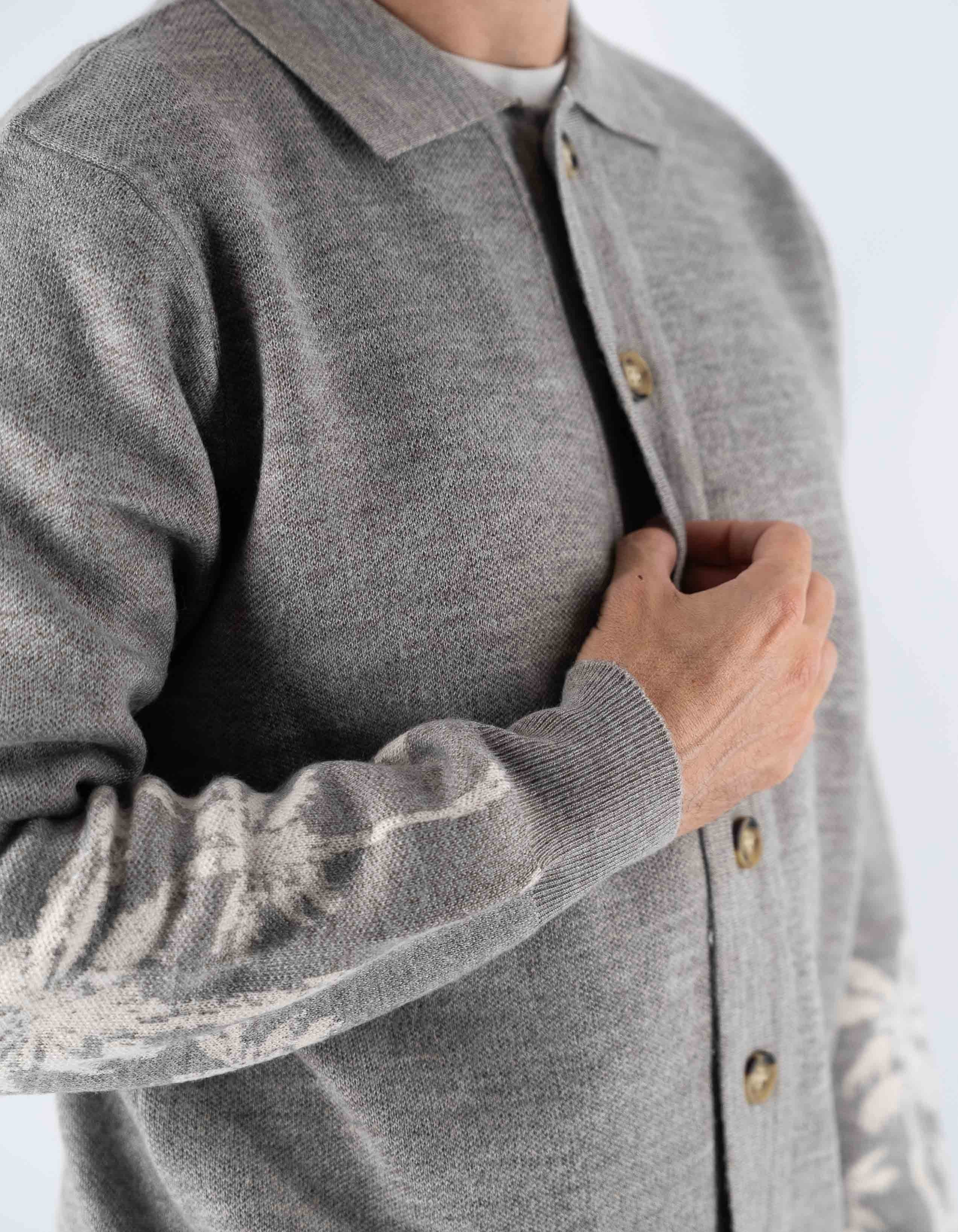 Tooco Polo A Manica Lunga Con Bottoni Solo Grey – dettaglio prodotto 2 – Master SKU TOC_M_PLK_MALIBU_SOLO_GREY
