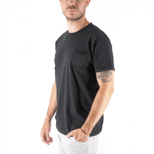 Shiro Crew Neck T-Shirt With Pocket