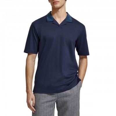 Polo shirt with contrasting collar