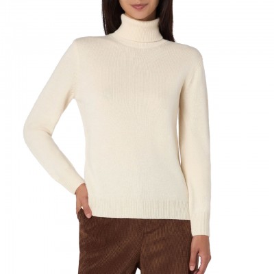 Moody Turtleneck Sweater White