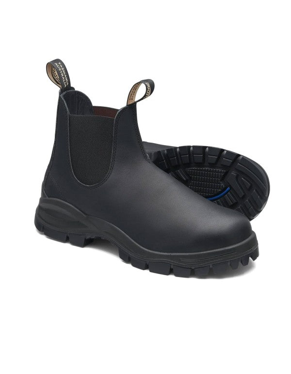 2240 Lug Boot Black