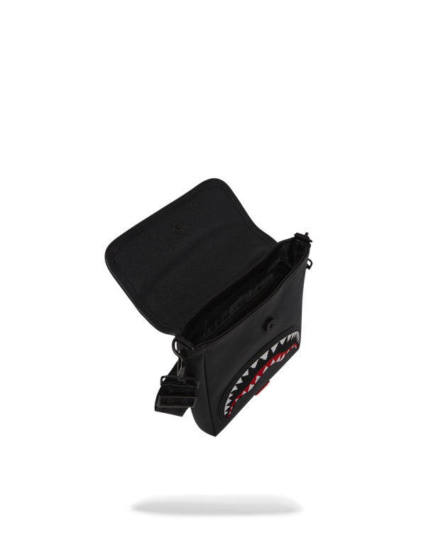 Fly Knit Mouth Messenger Sling