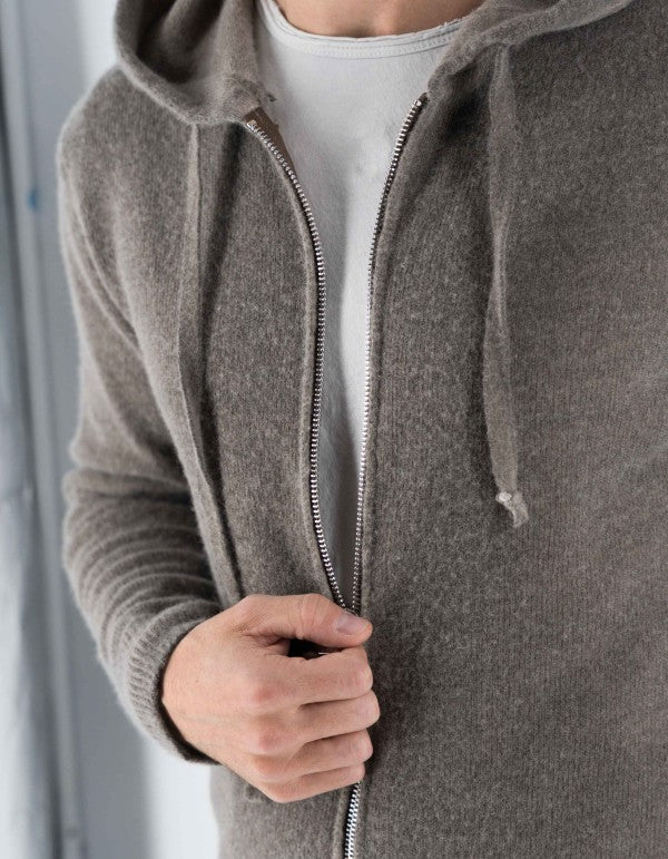 Goteborg Zip-Up and Hooded Sweater in Dove Grey Cashmere Wool