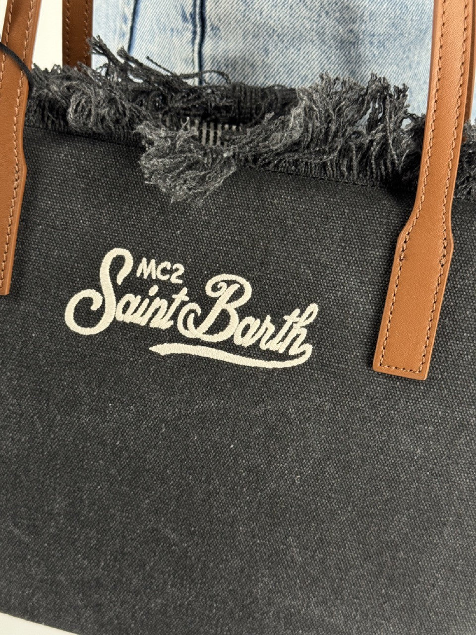 City Bag Mid Fringe Canvas Black