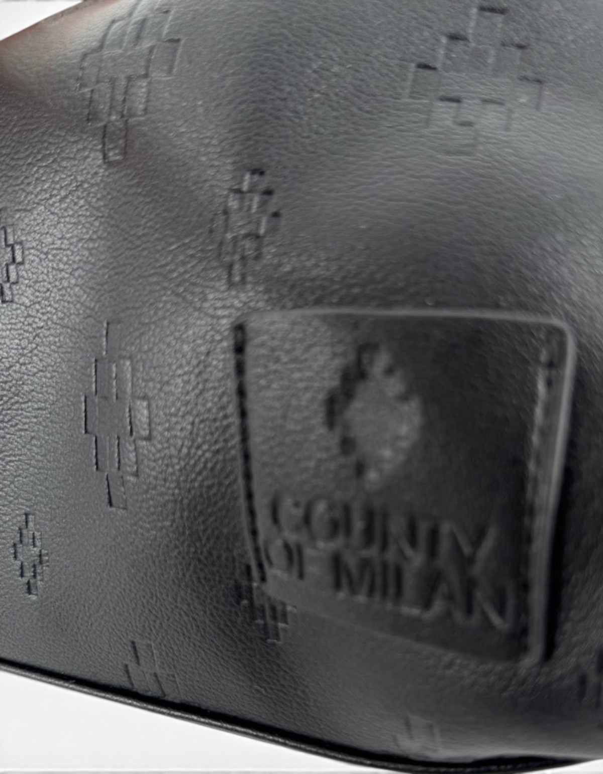 Borsone da viaggio DevidLabel Marcelo Burlon - County Of Milan nero con finitura textured e logo in rilievo