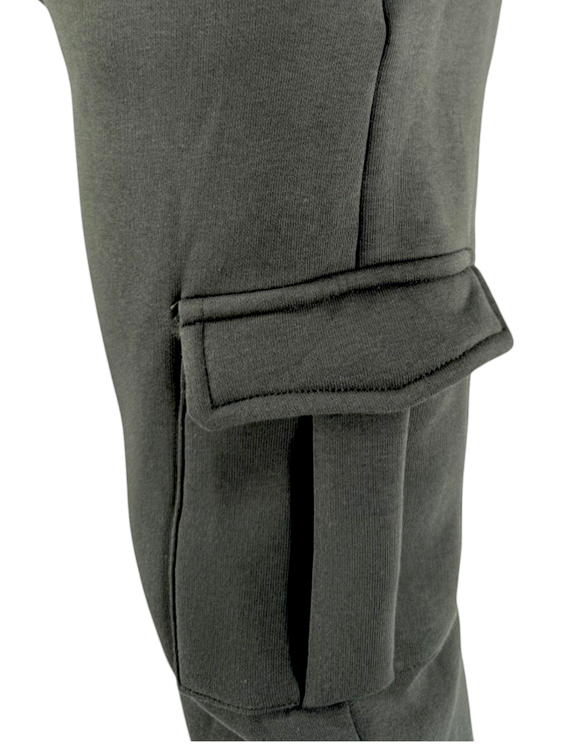 Dettaglio della tasca laterale dei pantaloni felpa Ko Samui in misto cotone colore verde militare
