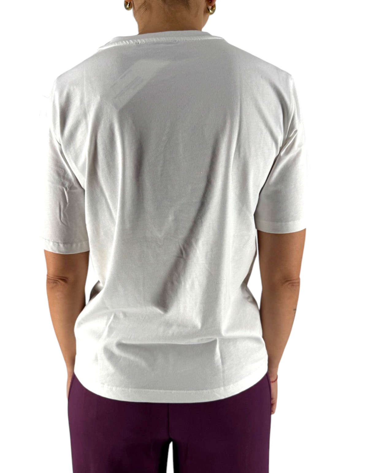 Vista posteriore della t-shirt Ko Samui in cotone color crema con vestibilità over fit e design minimalista