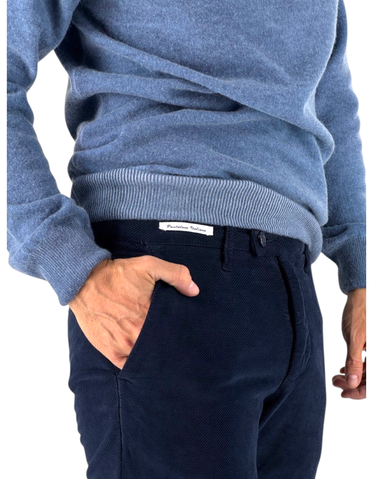 Pantalone Chester blu in velluto diagonale Made in Italy, dettaglio del tessuto