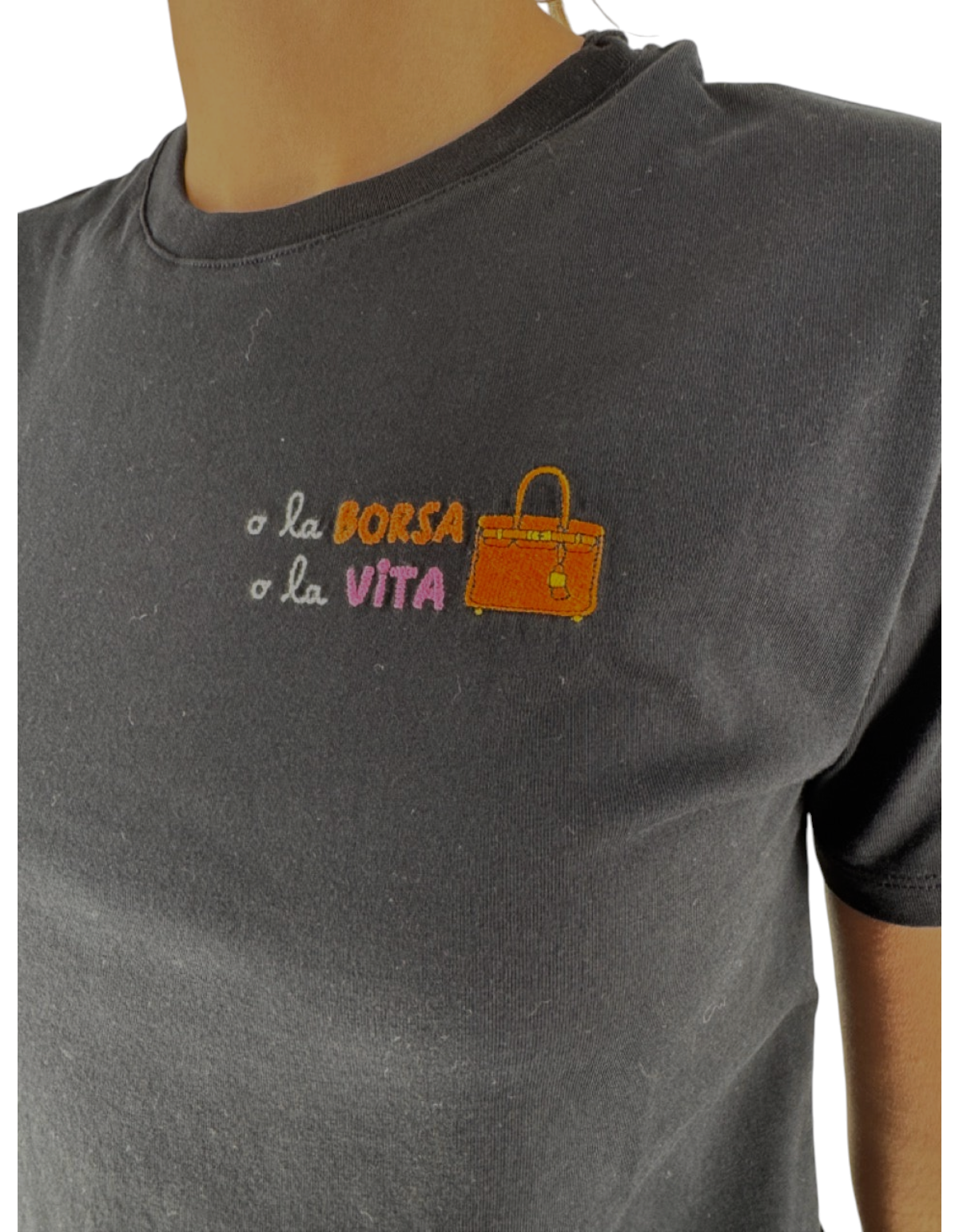 T-shirt nera in cotone DevidLabel modello Emilie W con ricamo colorato o la borsa o la vita sul petto