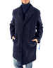 Modello indossa cappotto Distretto 12 Alba blu in velluto a coste con chiusura a tre bottoni e tasche laterali