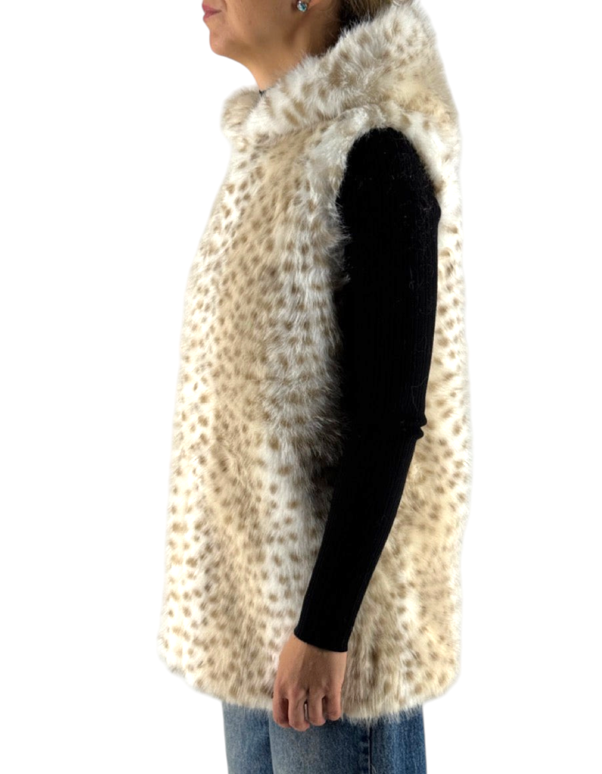 Gilet reversibile con cappuccio, fantasia lynx in pelliccia sintetica, indossato di profilo