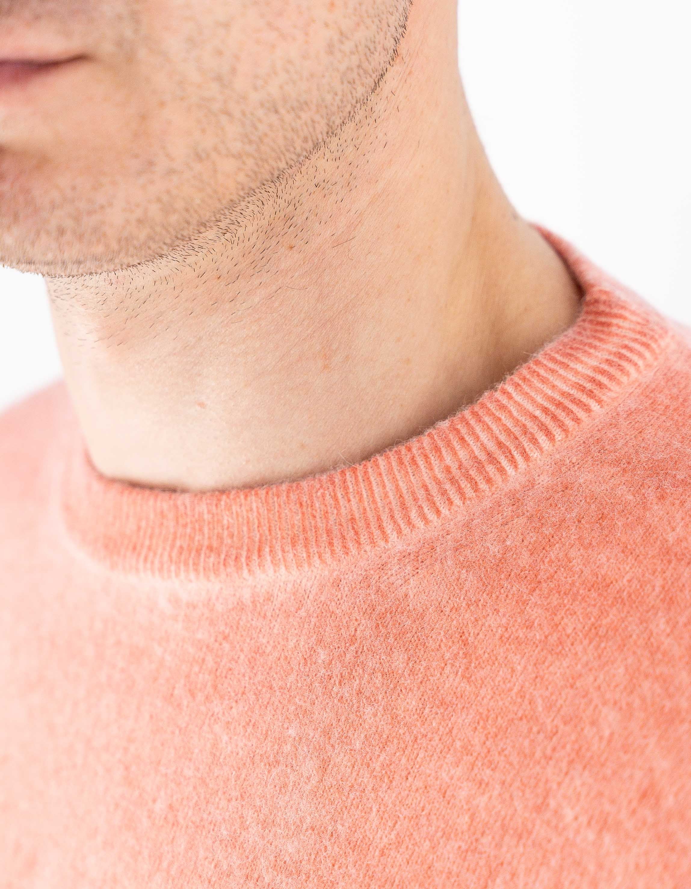 Devid Label Bergen - Maglia Girocollo - Lana Cashmere – dettaglio prodotto 2 – Master SKU DL_DL006_22837_CANTALUPO_SCURO