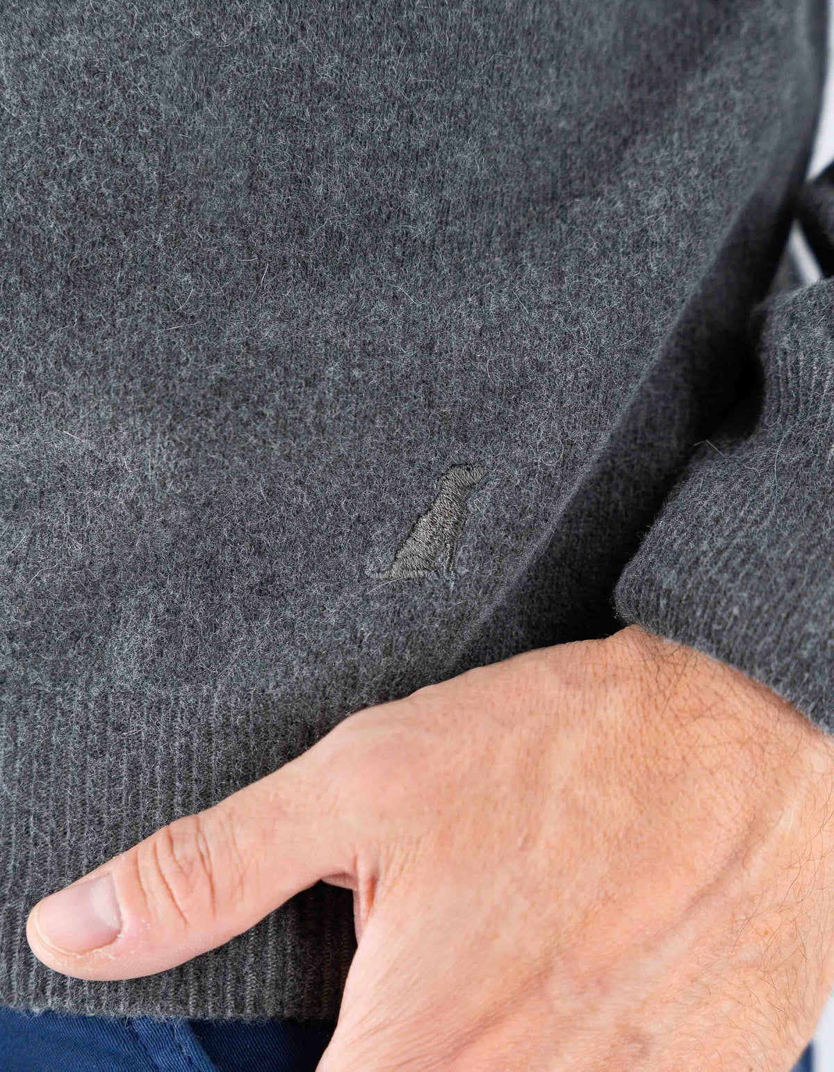 Devid Label Bergen - Maglia Girocollo - Lana Cashmere, Grigio – dettaglio prodotto 4 – Master SKU DL_DL006_GRIGIO_CAMPIONE