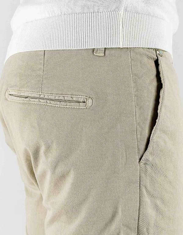 Devid Label Brighton - Pantalone Chino - Capri – dettaglio prodotto 4 – Master SKU DL_CHINO ESS1030 CALCE