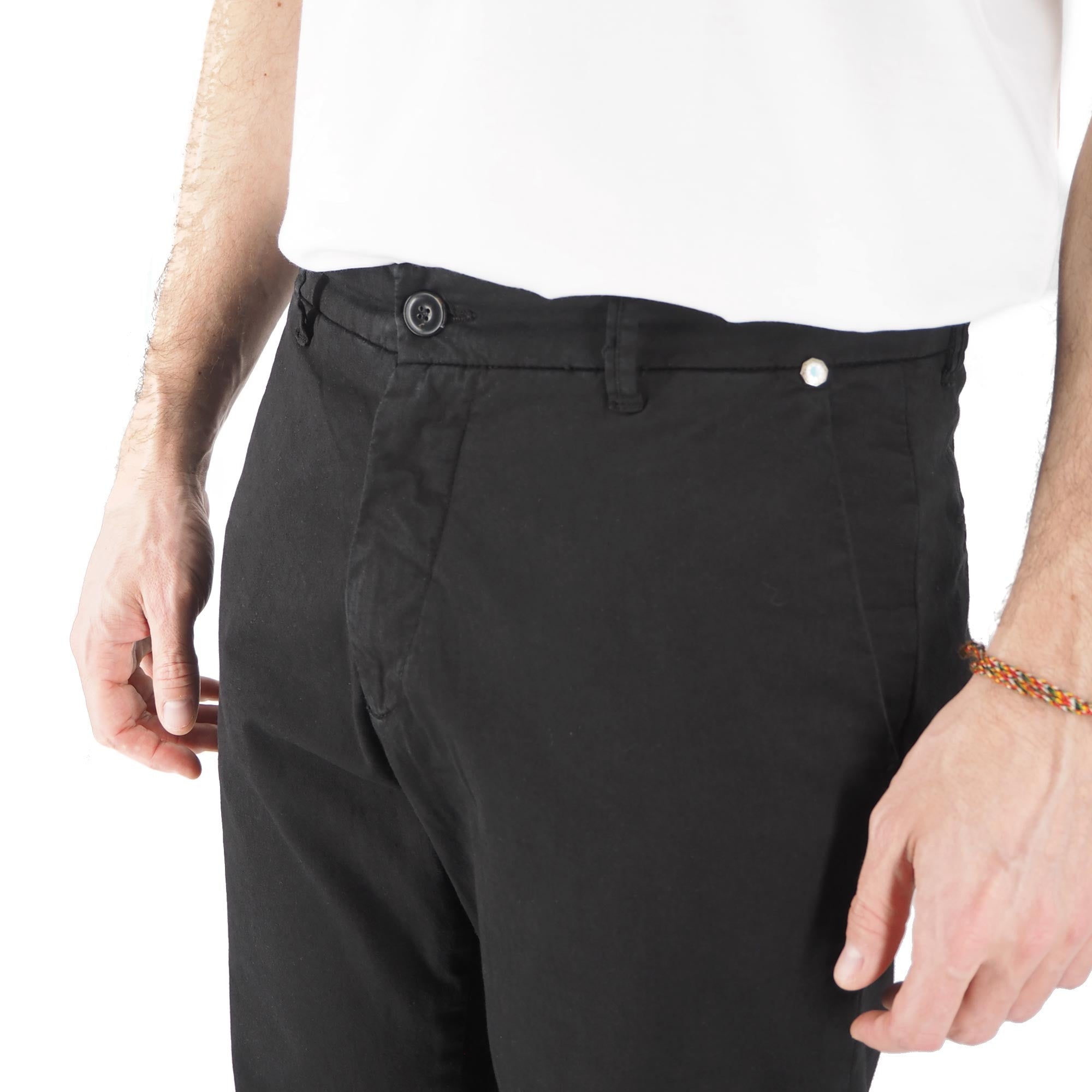 Devid Label Brighton - Pantalone Chino - Capri, Nero – dettaglio prodotto 3 – Master SKU DL_CHINO ESS1030 NERO