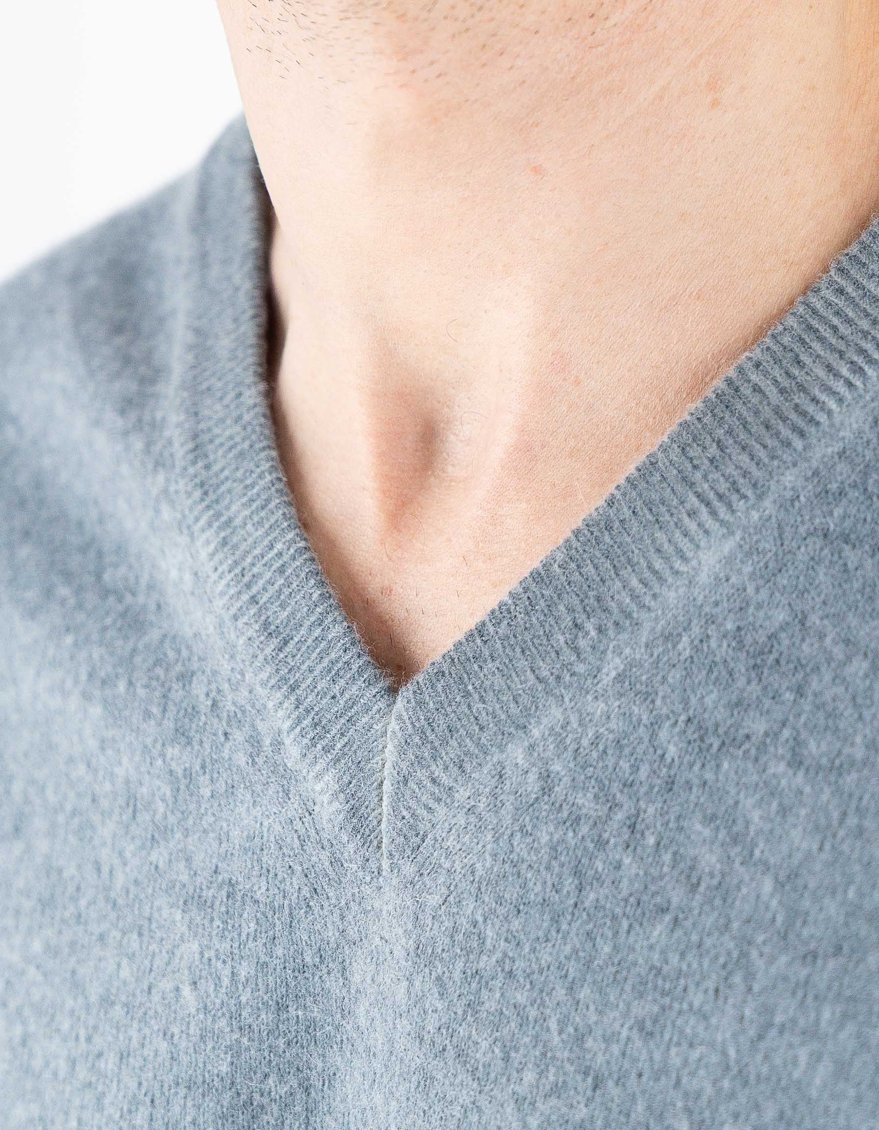 Devid Label Helsinki - Maglia Scollo V - Lana Cashmere, Blu – vista principale – Master SKU DL_DL011_22817_GRIGIO_BLU