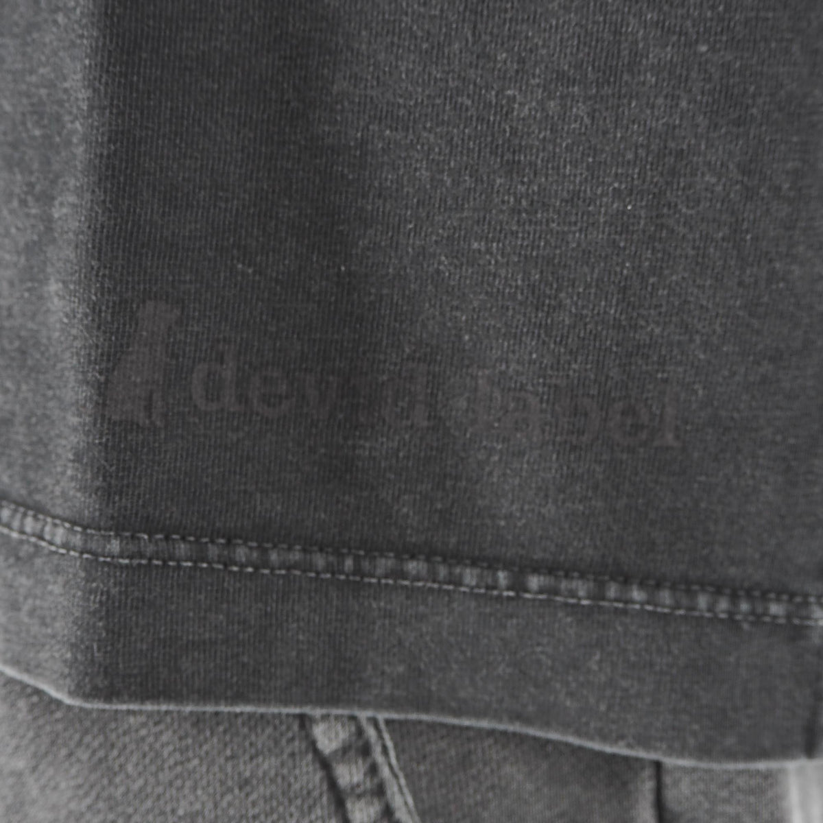 Devid Label Marble - T-shirt Manica Lunga - Essential, Nero – dettaglio prodotto 4 – Master SKU DL_MARBLE NERO