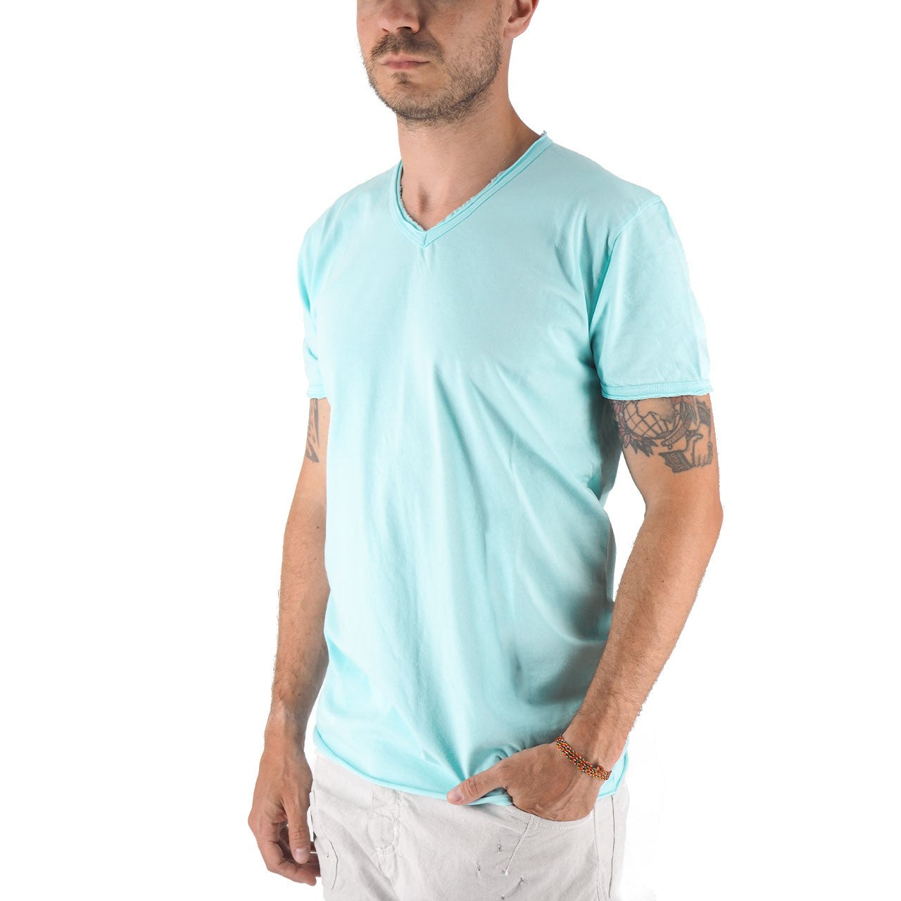 Devid Label Mosca - T-shirt Scollo V - Taglio Vivo, Azzurro – dettaglio prodotto 4 – Master SKU DL_MOSCA AZZURRO