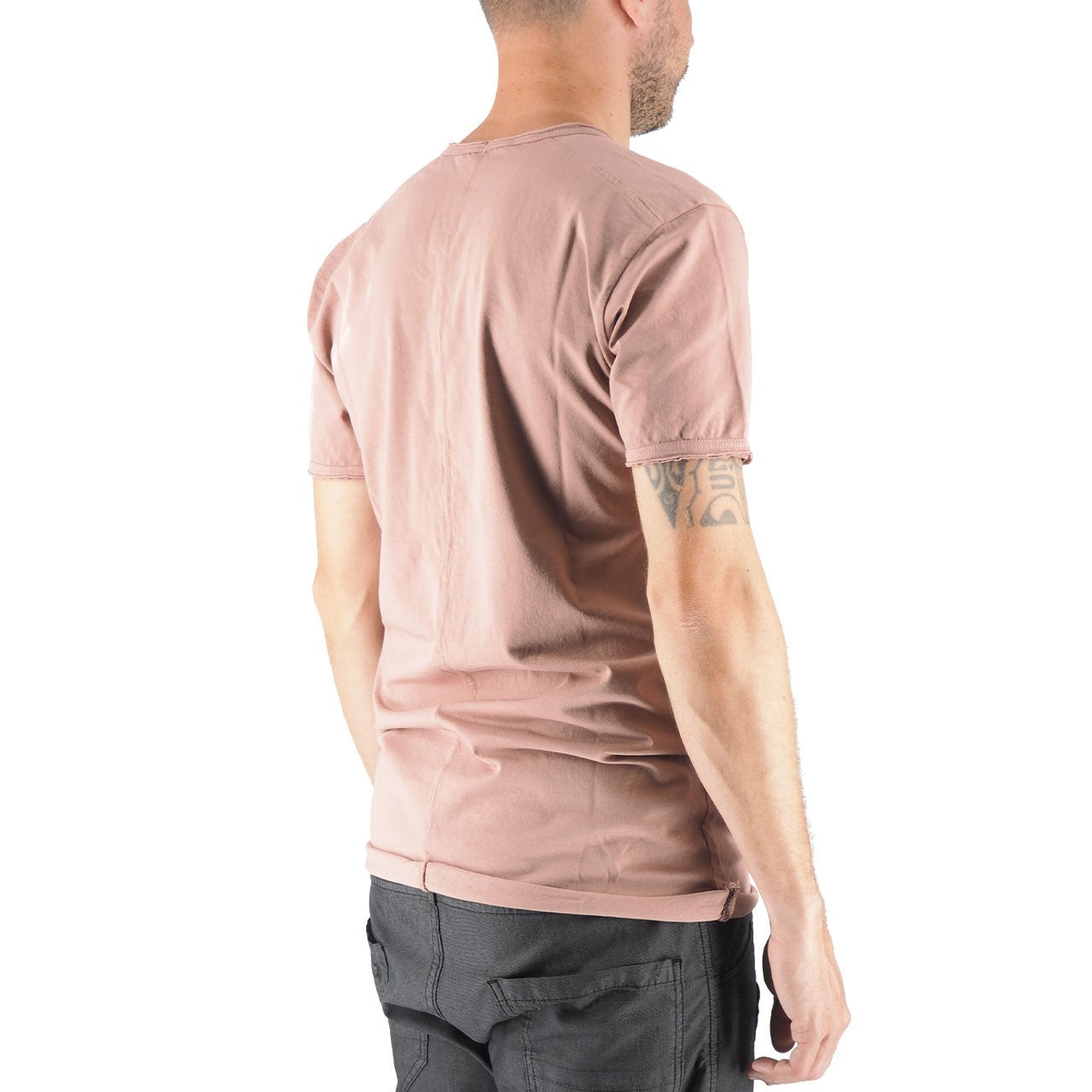 Devid Label Mosca - T-shirt Scollo V - Taglio Vivo – dettaglio prodotto 3 – Master SKU DL_MOSCA CIPRIA