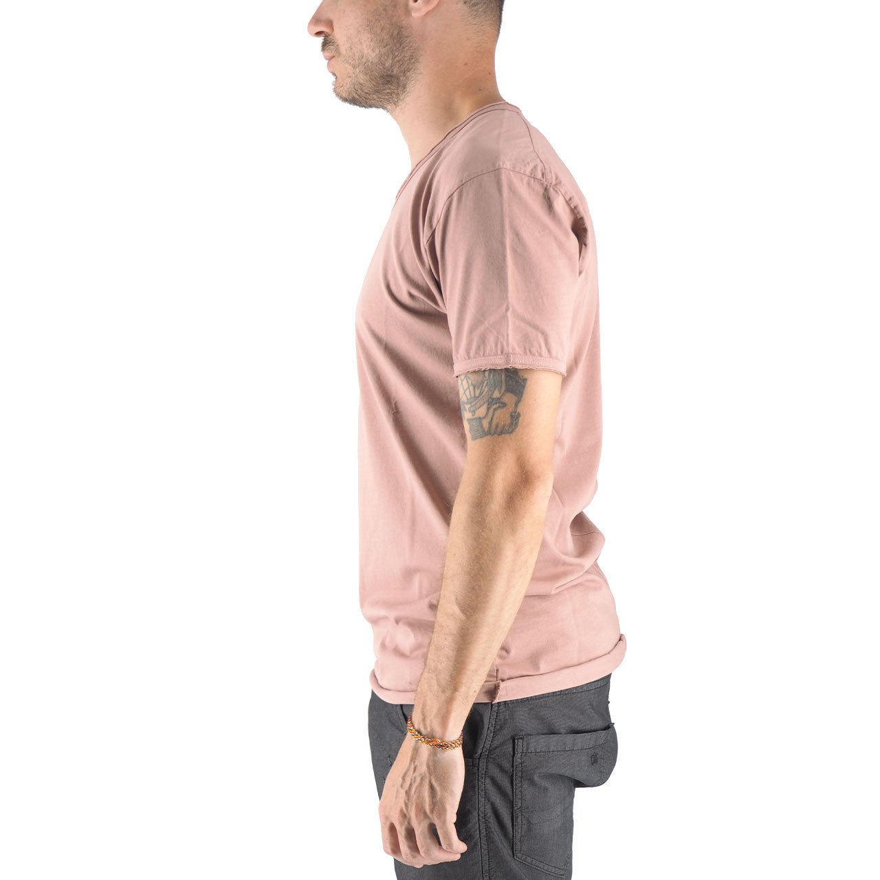 Devid Label Mosca - T-shirt Scollo V - Taglio Vivo – dettaglio prodotto 6 – Master SKU DL_MOSCA CIPRIA