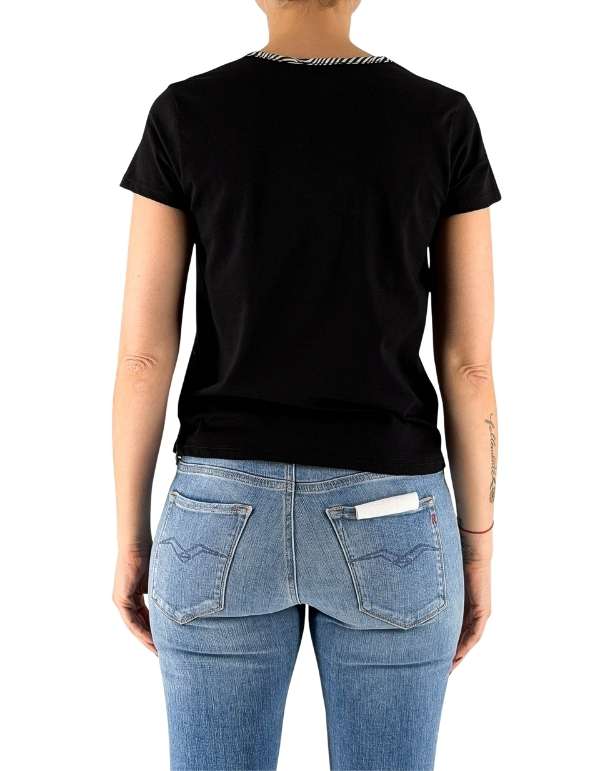 Devid Label Savannah - T-shirt Scollo V - Zebra Print, Nero – dettaglio prodotto 5 – Master SKU DL_V COLLAR ZEBRA NERO