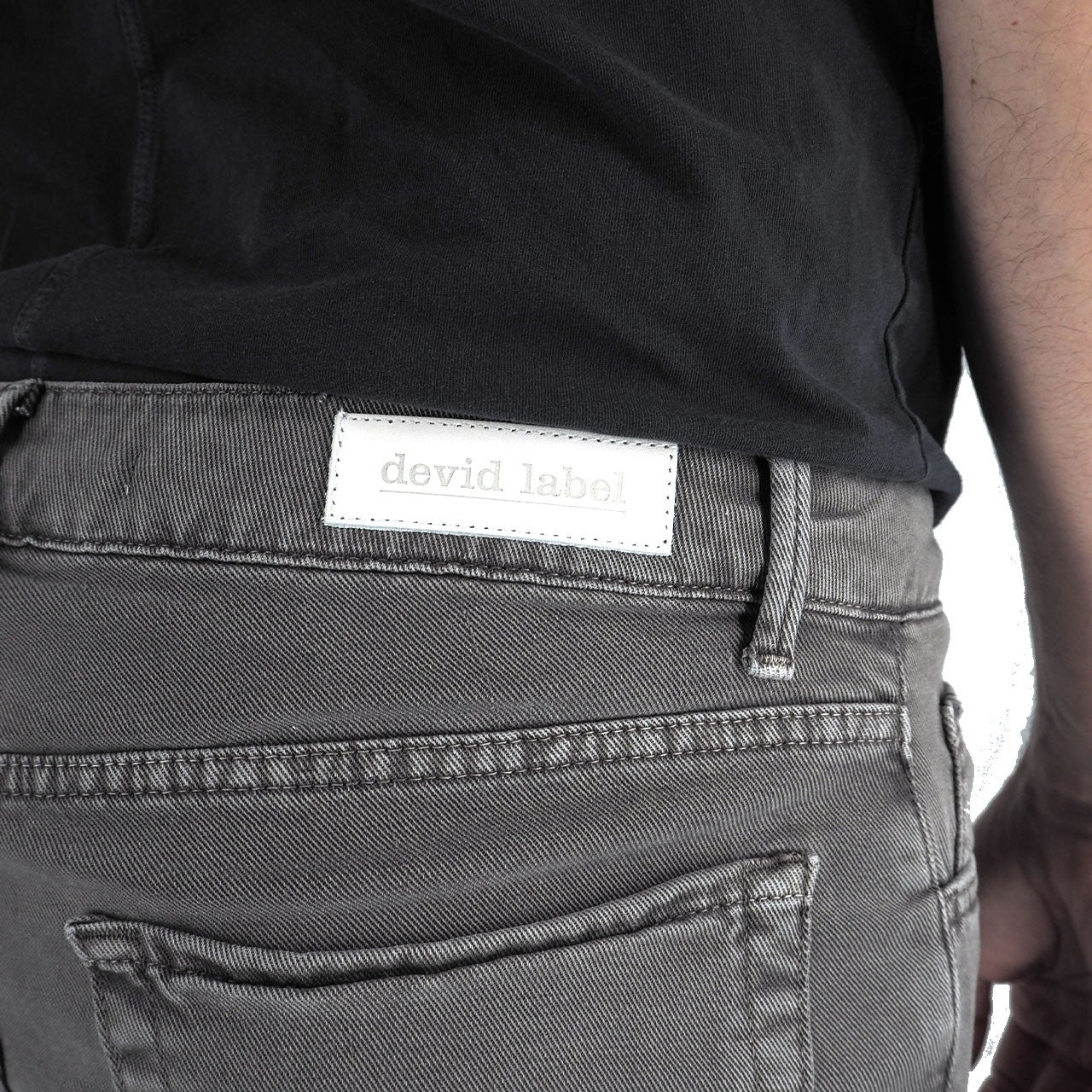 Devid Label Torino - Pantalone in Bull di Cotone - Essential, Grigio – dettaglio prodotto 2 – Master SKU DL_GLOBE ESS1084 GRIGIO SCURO